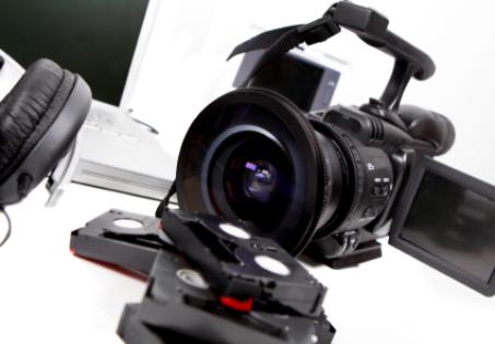 Since 2005, Cellardoor Cinema has provided our clients with creative and effective multimedia solutions.